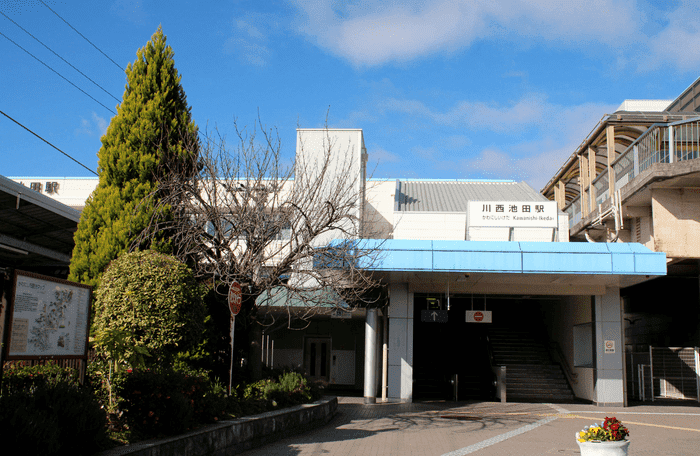 JR川西池田駅